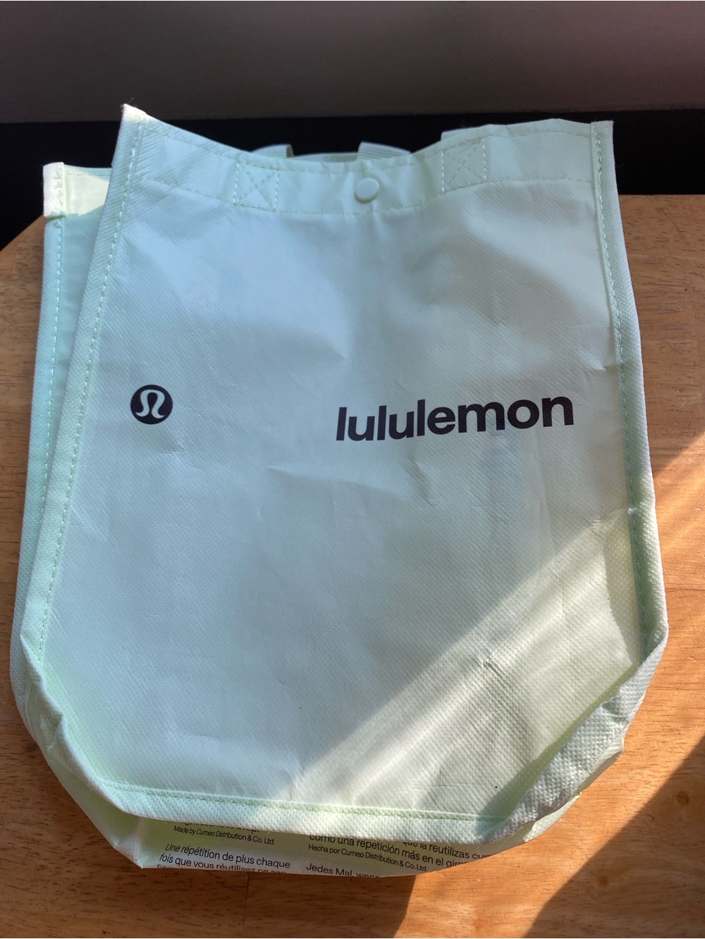 V! 9x11” lululemon shopping bag